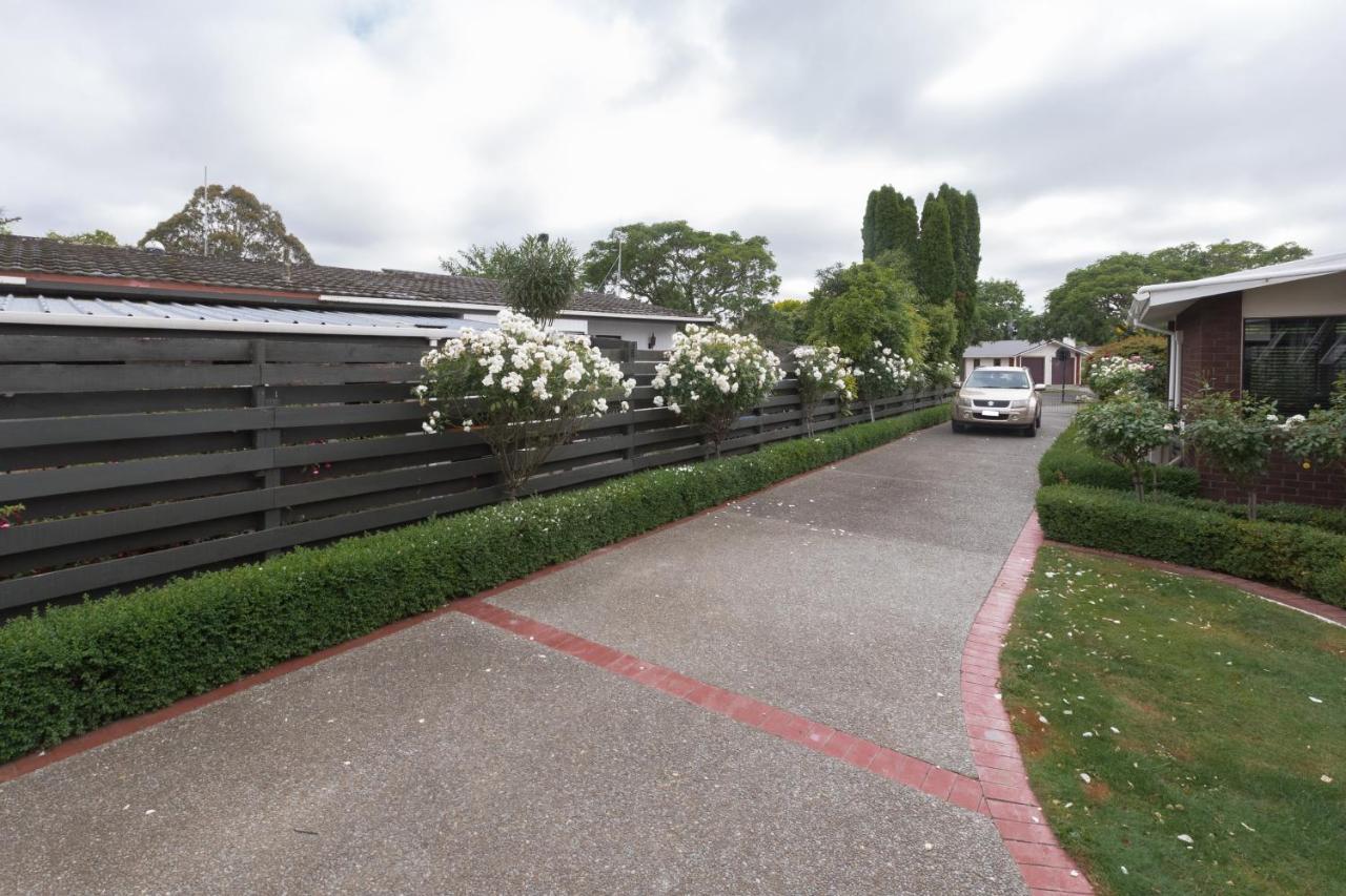 Hotel Quiet Boutique Generous Breakfast Palmerston North Exterior foto